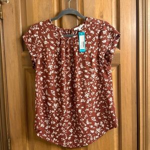 Kaden Pleated Short Sleeve Blouse